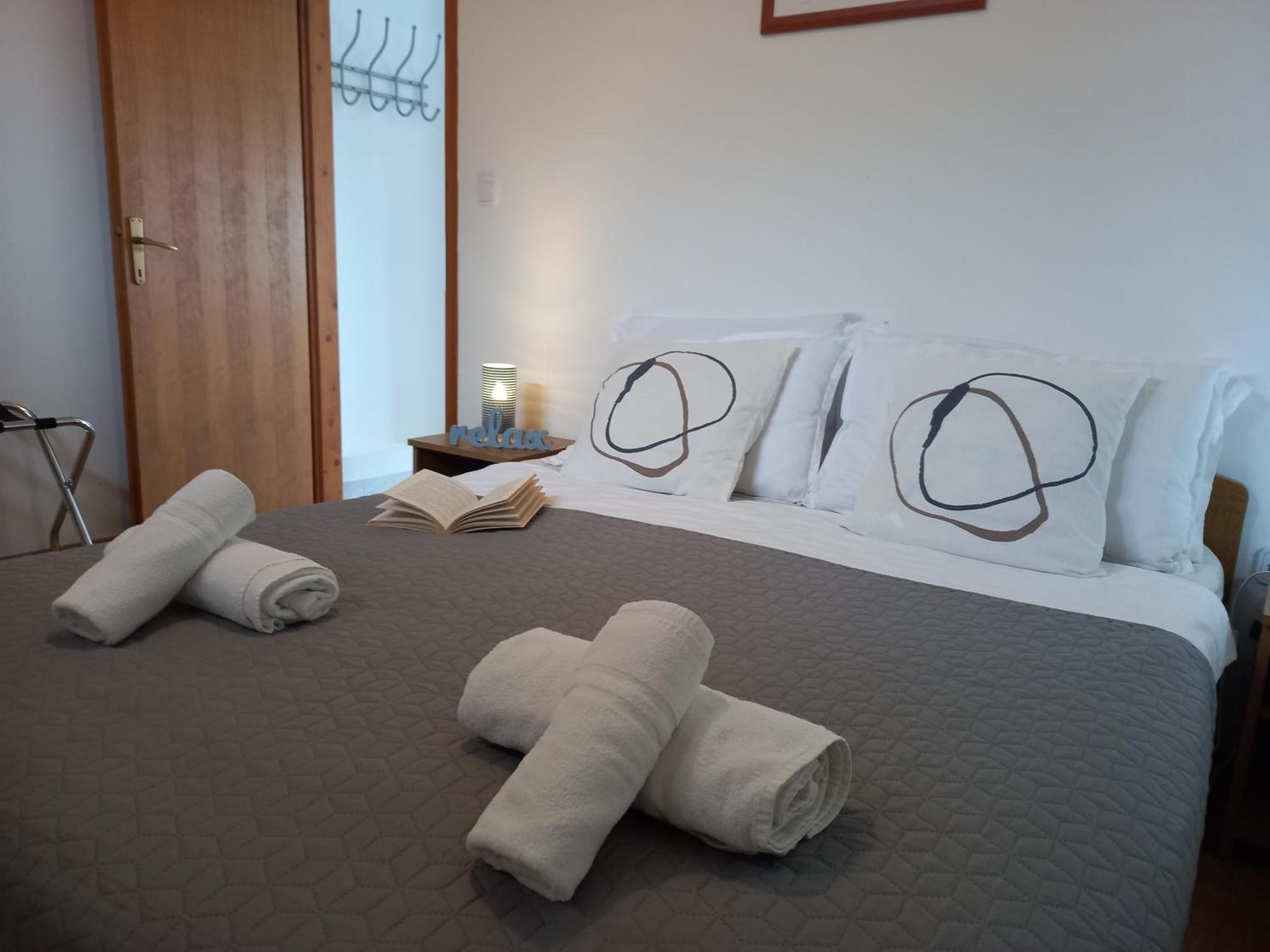 פורץ Apartments Ritosa מראה חיצוני תמונה