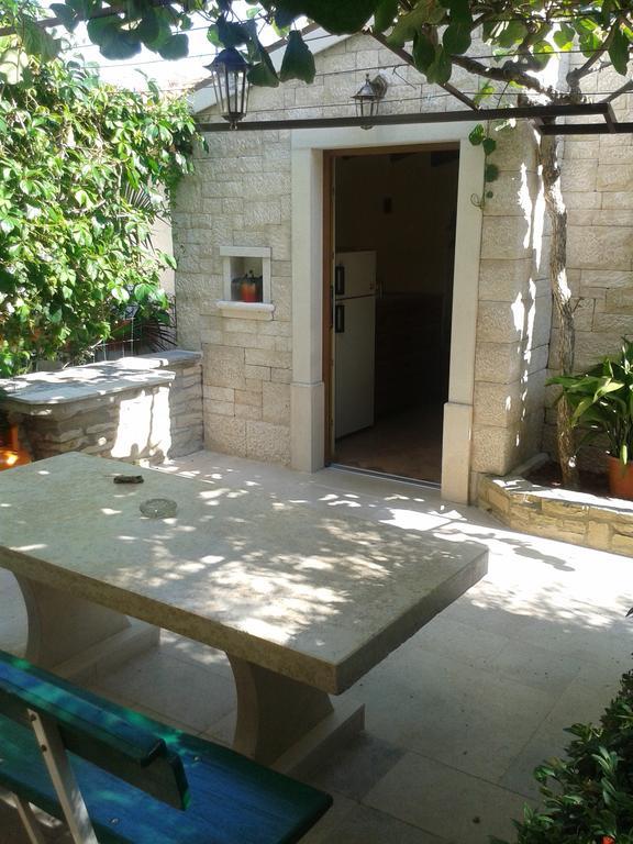 פורץ Apartments Ritosa מראה חיצוני תמונה