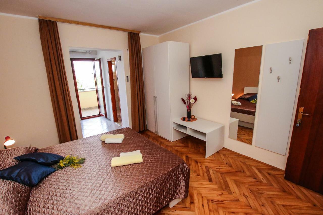 פורץ Apartments Ritosa מראה חיצוני תמונה