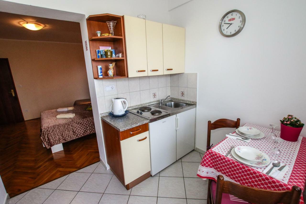 פורץ Apartments Ritosa מראה חיצוני תמונה