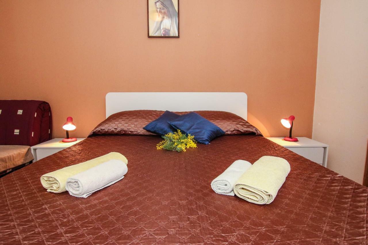פורץ Apartments Ritosa מראה חיצוני תמונה